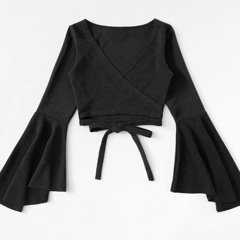 Femme Wrap Crop Top med vidt udskårne ærmer Stilla