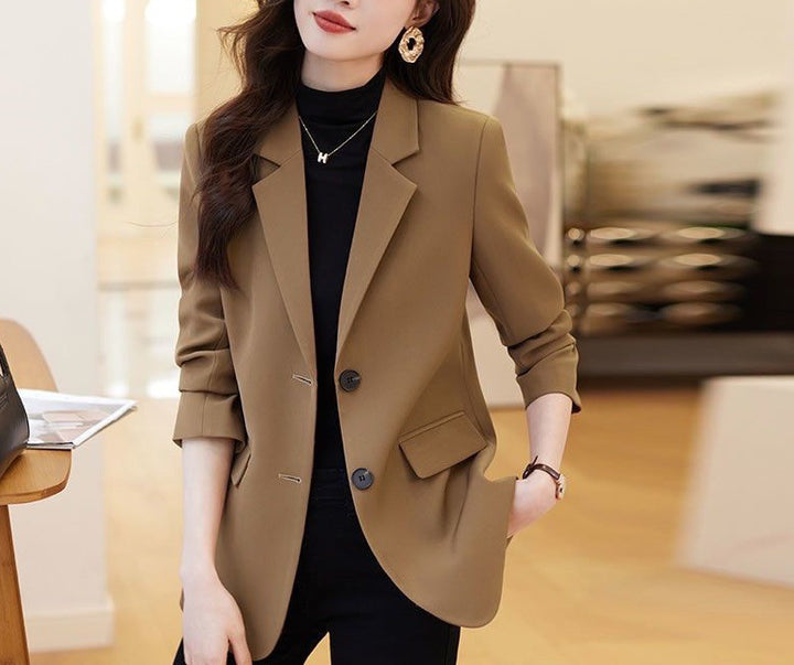 Kvinderne stilfulde blazer med klassisk snit og elegante detaljer Stilla