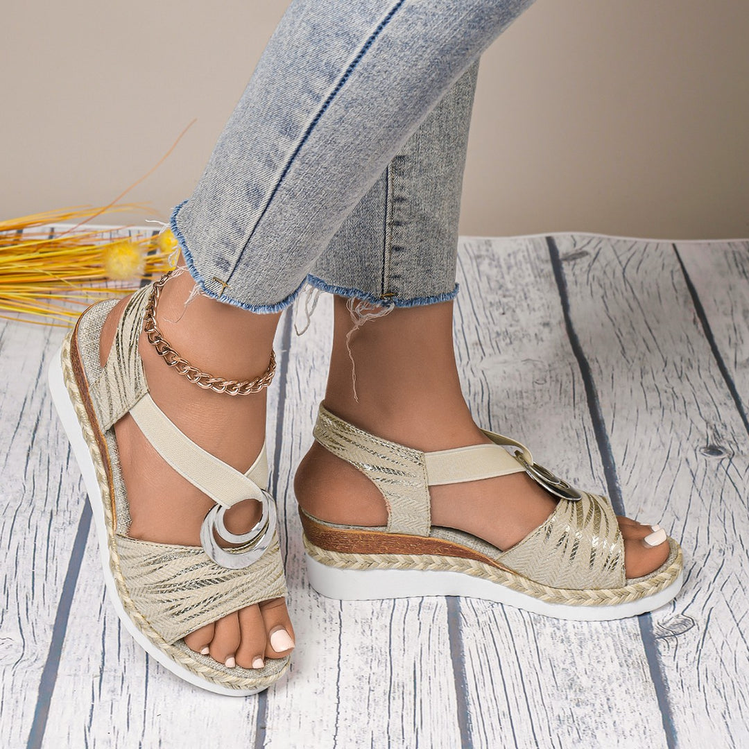 Dame Wedge-sandaler med mode ring-design og flettet sål Stilla