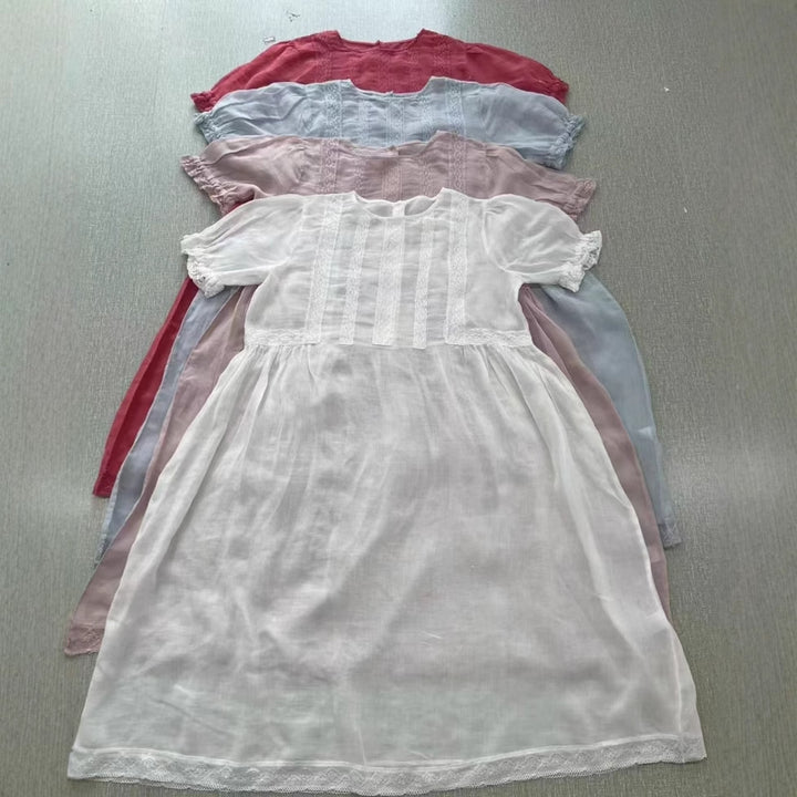 Femme Spids Detalje Midi Kjole Stilla