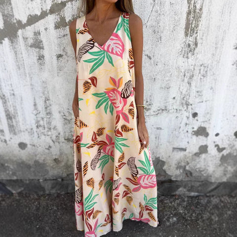 Dame maxikjole med blomster motiver og dyb V-udskæring Stilla