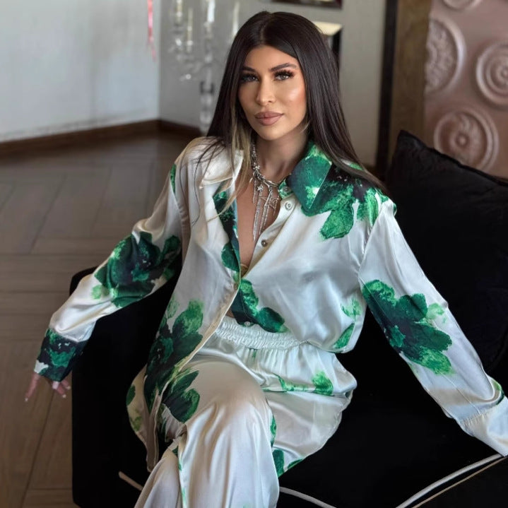 Dame Satin pyjamas med blomstermønster Stilla