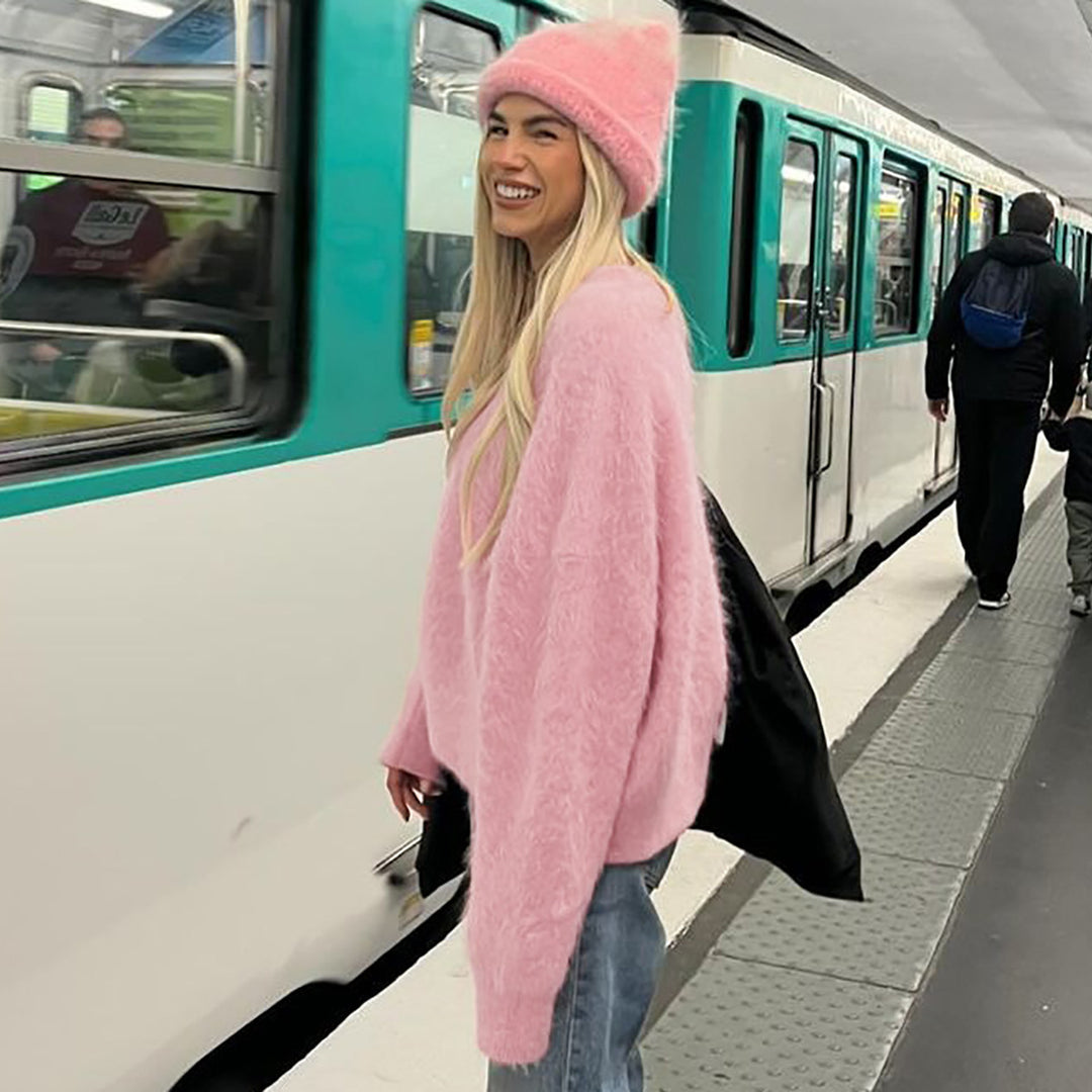 Dame Behagelig og moderne sweater lavet af blødt strik Stilla