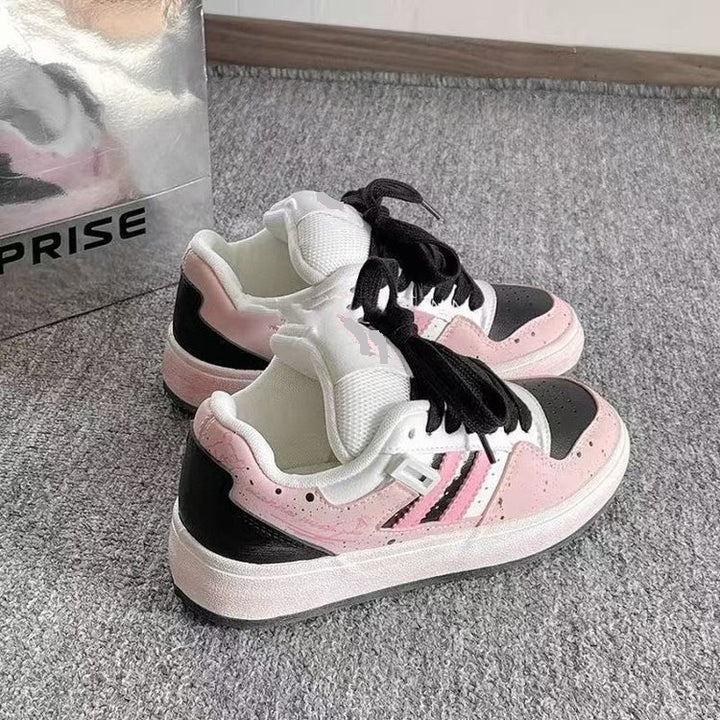 Dame modische Low-Top Sneakers med åndbar konstruktion og komfortabel dæmpning Stilla