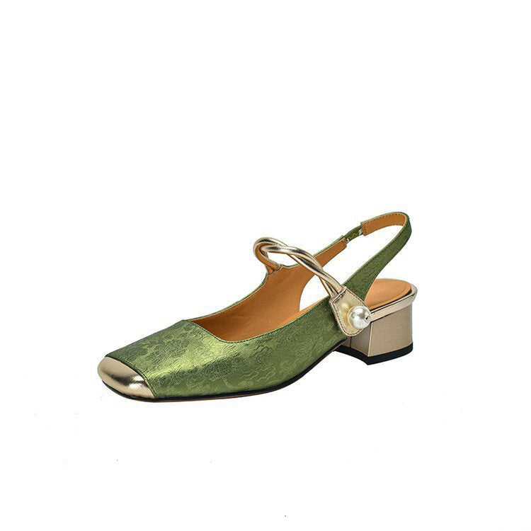 Dame Slingback Pumps med elegant kædeaccent og glitrende remdesign Stilla