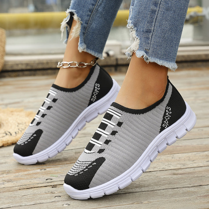 Dame Åndbare Slip-On Sneakers med fleksibelt Overmateriale og støddæmpende Sål Stilla