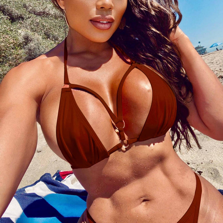 Dame triangel-bikini med justerbare stropper og dekorative detaljer Skovae