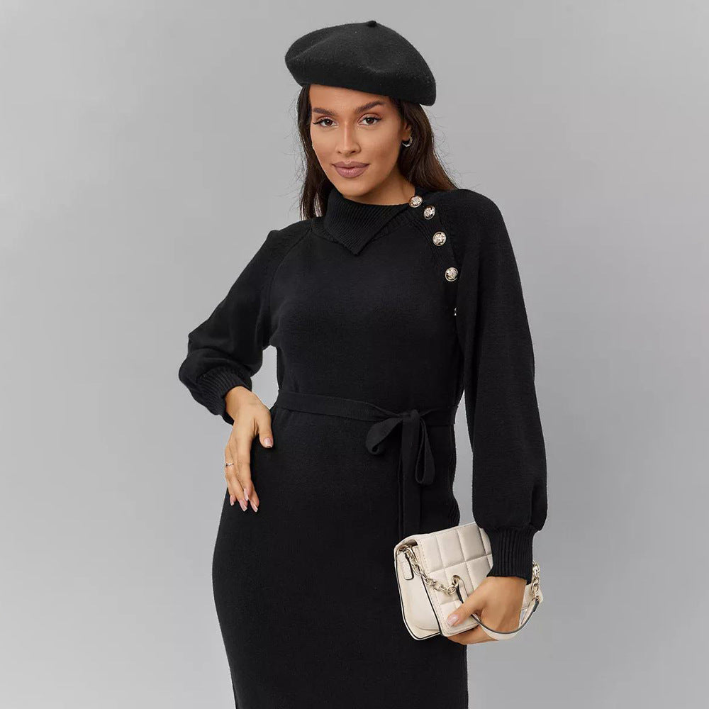 Femme Elegante Strik-Midi-Kjole med Knapdetalje Stilla