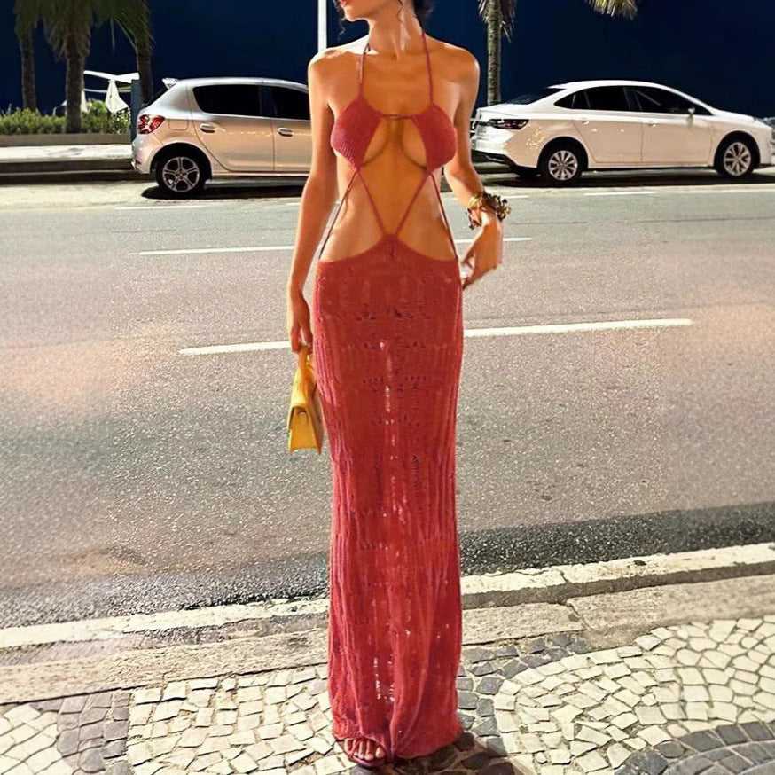 Dame maxikjole med raffineret cut-out-design og delikate stropper Skovae