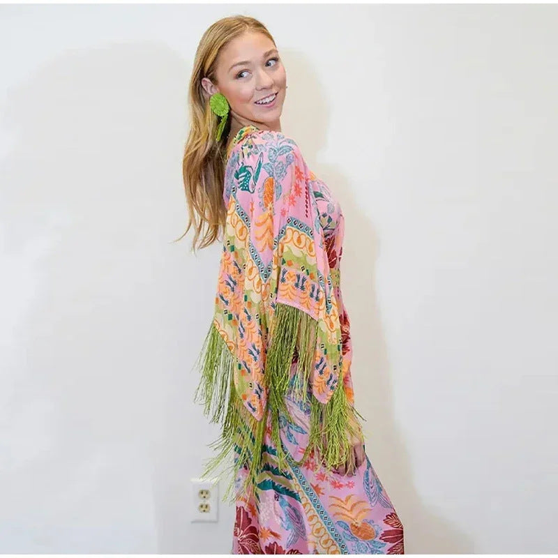 Femme En-skulder Blomst Maxi Kjole med Frynse Detaljer Stilla