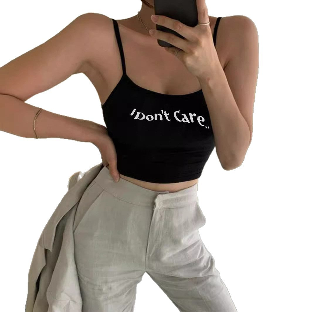 Dame Crop-Top med kreativ tekst og fine stropper Skovae