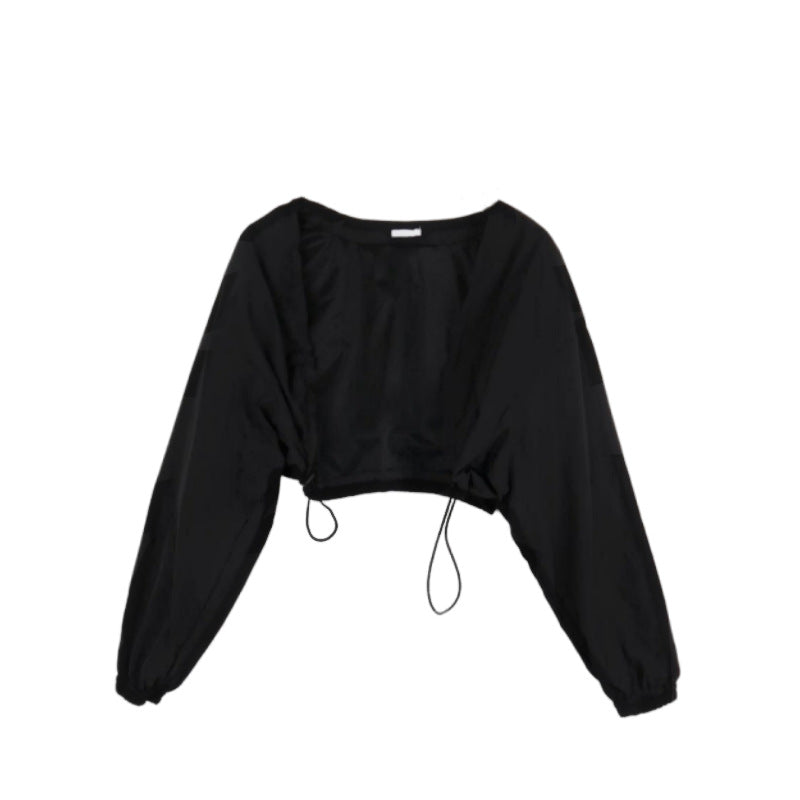 Kvindernes cropped langærmet bluse med flæser Stilla