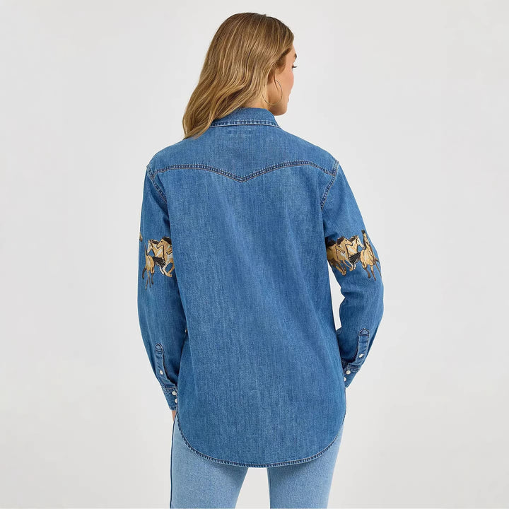 Dame denim skjorte med kreativt design af hest og høj kvalitets bomuldsblanding Skovae