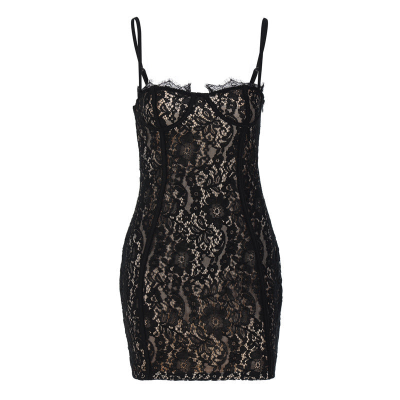 Dame Spids Mini Kjole med elegant Bustier Design og raffinerede Stropper Stilla