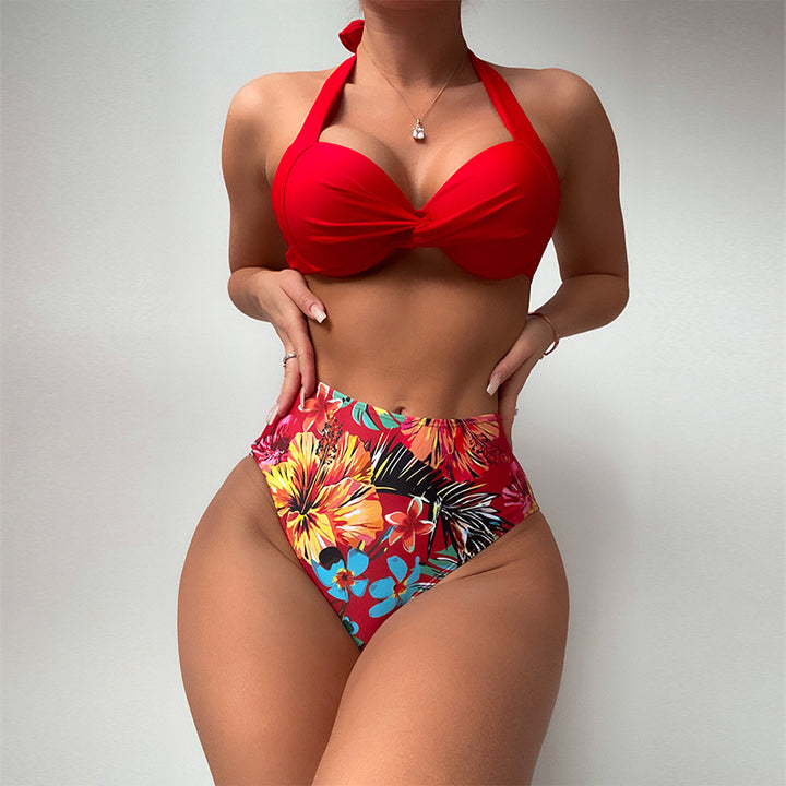Dame højtaljet bikini med elegante knudedetaljer Skovae