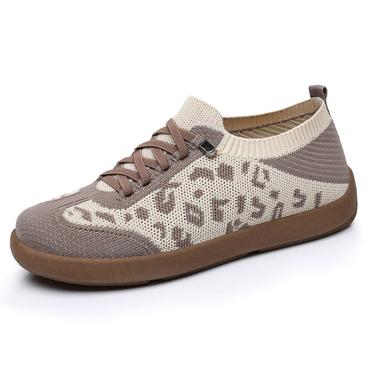 Dame Let og åndbar striksneakers med moderigtige motiver Stilla