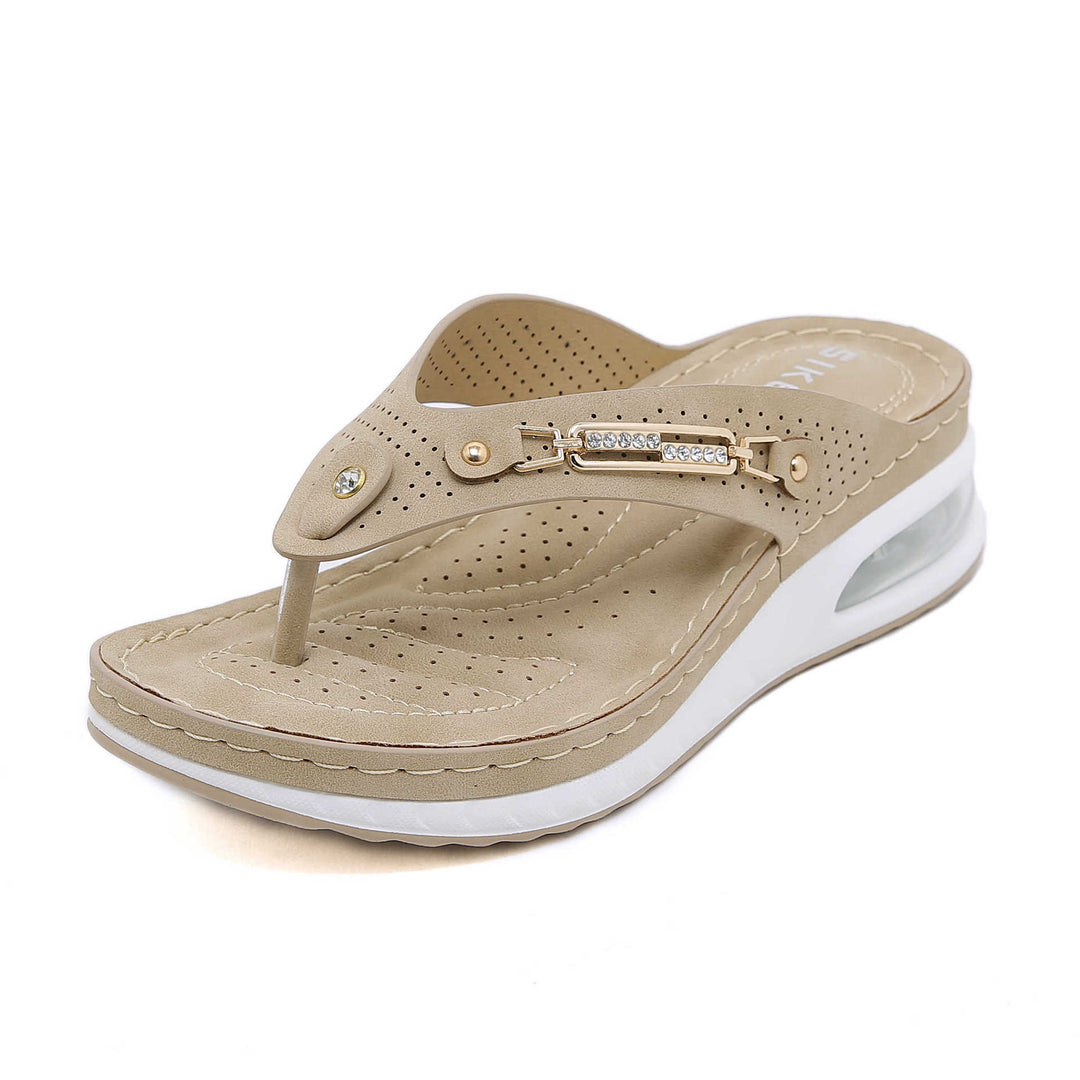 Dame flip-flops med innovativ dæmpningsteknologi og prydet rem Stilla