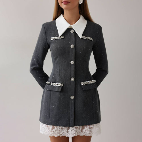 Kvinder Elegant og figursyet blazer kjole med dekorative detaljer Stilla