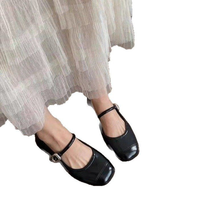 Damer Ballerinaer med moderne remdesign og stabil fodseng Stilla