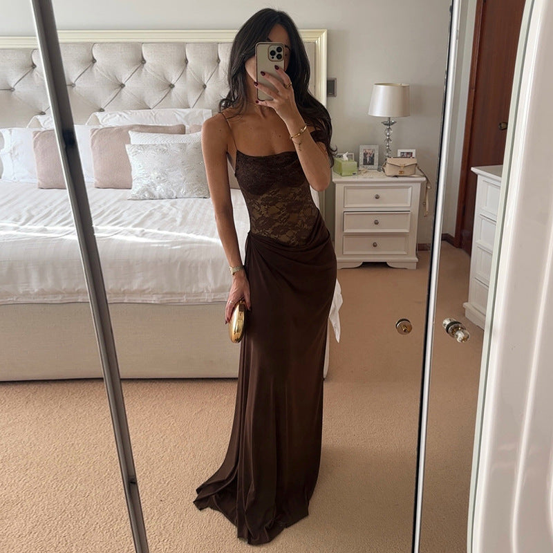 Dame Off-Shoulder Aftenkjole med raffinerede spids-applikationer og flydende materiale Skovae