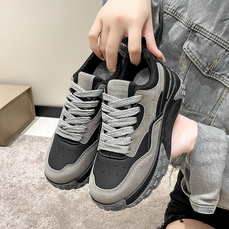Dame Sporty Sneakers med robust profil og åndbart overmateriale Stilla
