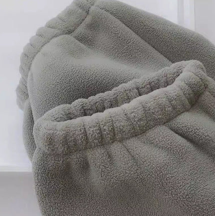 Femme Soft Fleece Loungewear Set med justerbar talje Stilla