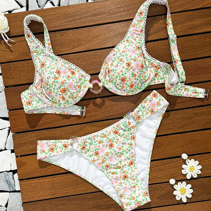 Damer triangel bikini sæt med dekorative ringdetaljer Skovae