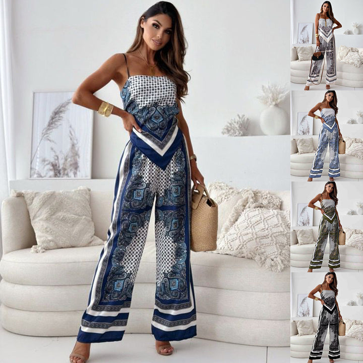 Dame jumpsuit i elegant vidde snit med raffinerede mønstre og stropper Stilla