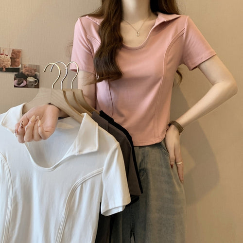 Femme Cropped Sporty T-shirt med Moderne Skæring Stilla