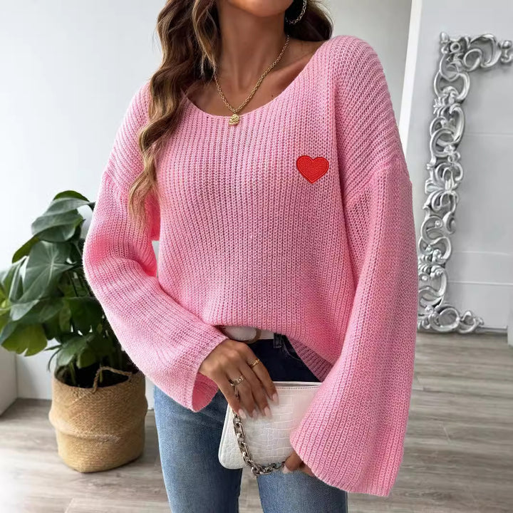 Dame hyggelig strikpullover med vid arm og hjerteformet applikation Stilla
