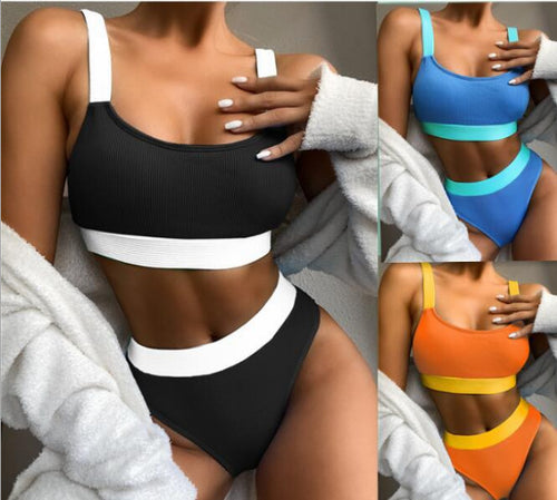 Dame bikini-sæt med moderne ribdesign og brede stropper Stilla