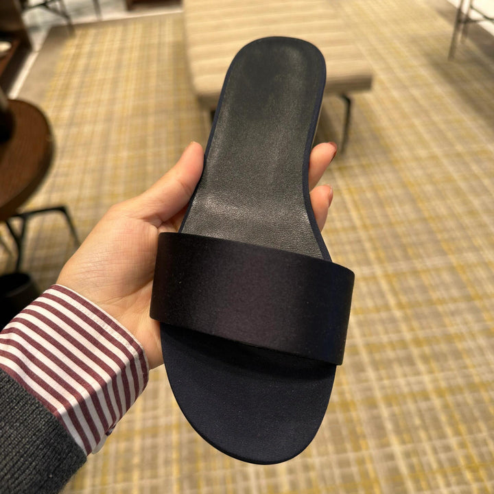 Dame Sleek Minimalist Slide Sandaler Stilla