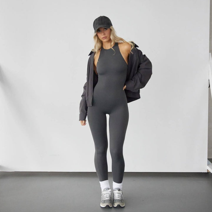 Dame elegant jumpsuit med figursygt design og afslappede ærmer Skovae