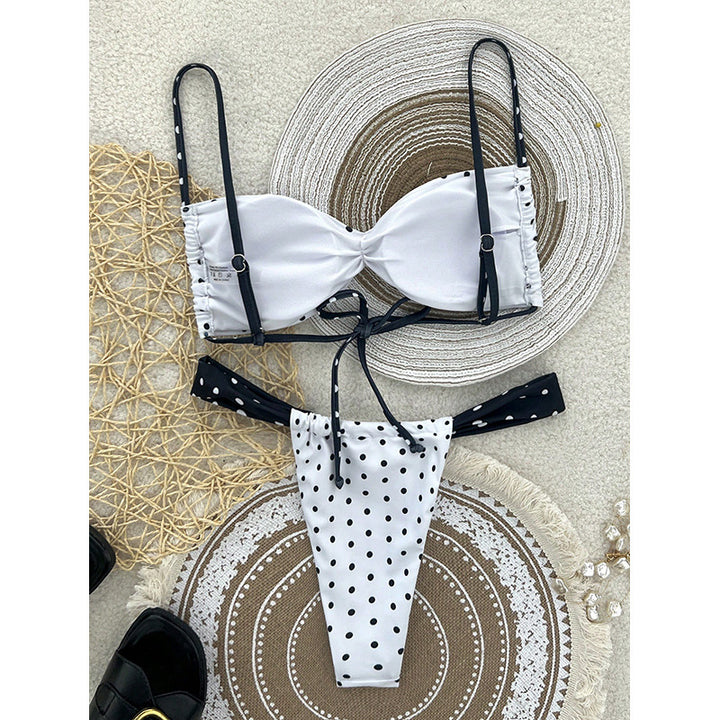 Dame bikini sæt med elastisk stof og polka-prikker Skovae
