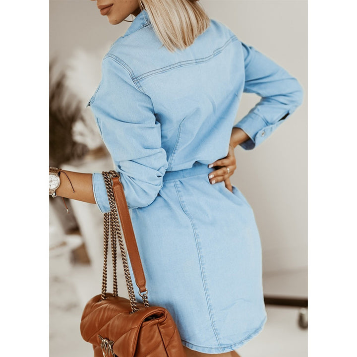 Femme Denim Kjole med Bælte Talje Stilla