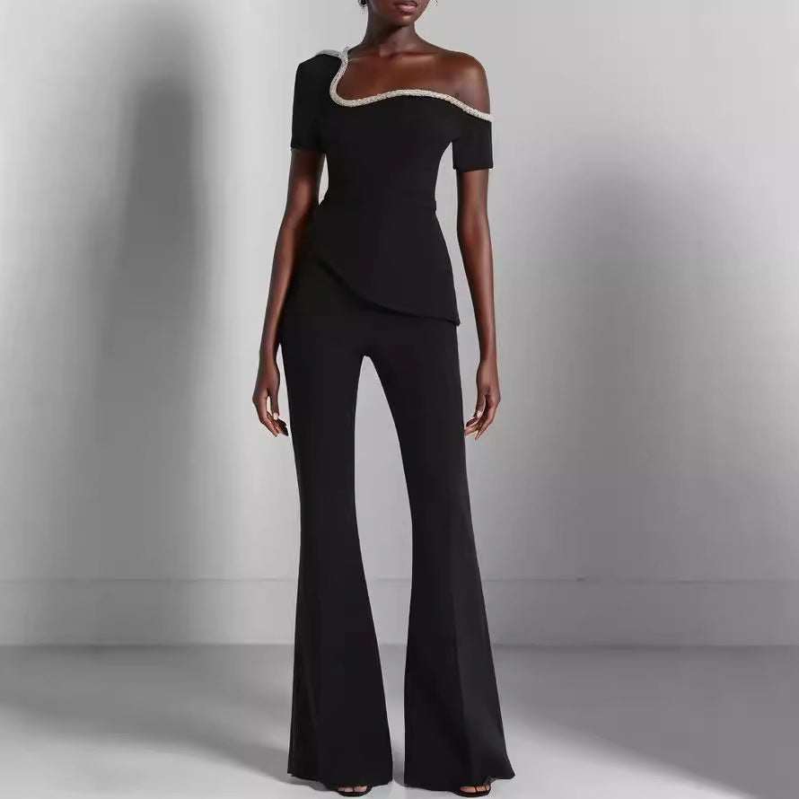Dame off-shoulder top med raffineret flæse og elegant bukse-sæt Stilla