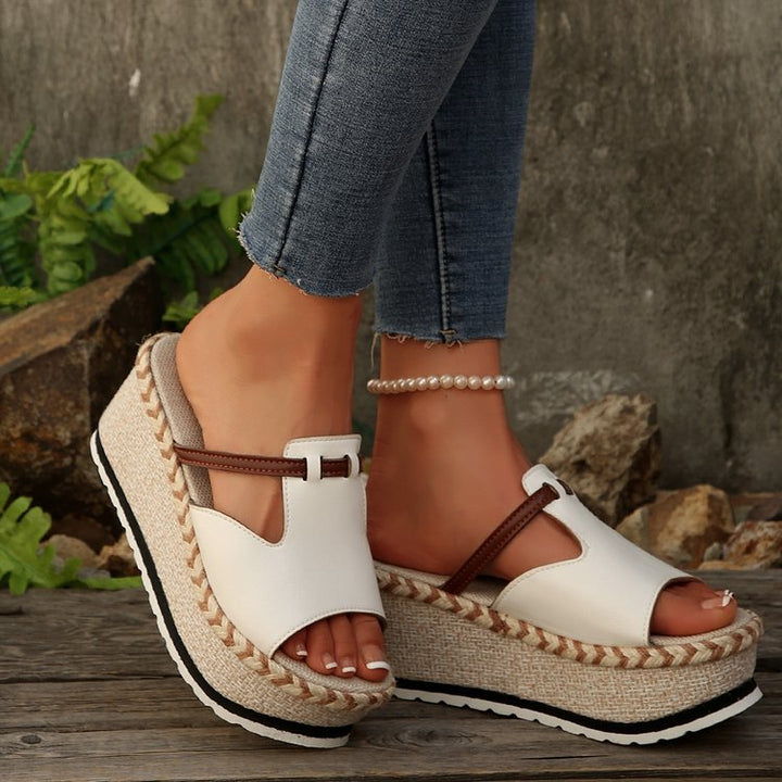 Dame Wedge-sandaler med raffineret design og polstret fodseng Stilla