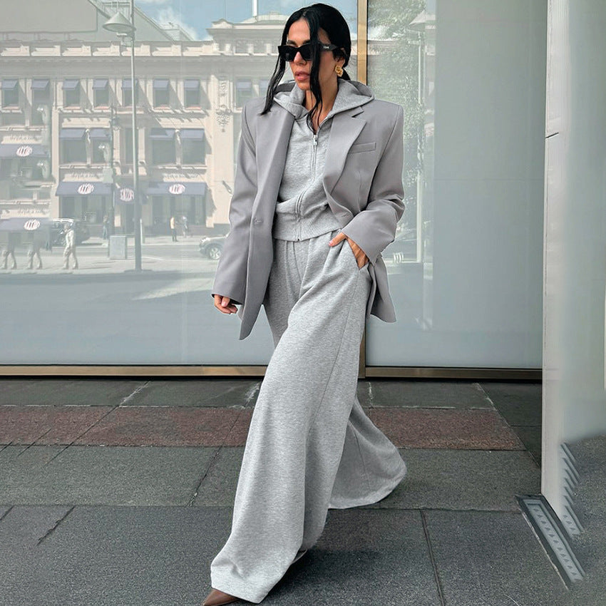 Damer sommerlig lounge-sæt med elegant cropped design og bredt ben Stilla