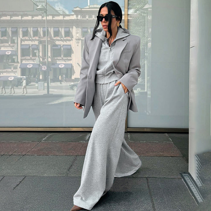 Damer sommerlig lounge-sæt med elegant cropped design og bredt ben Stilla