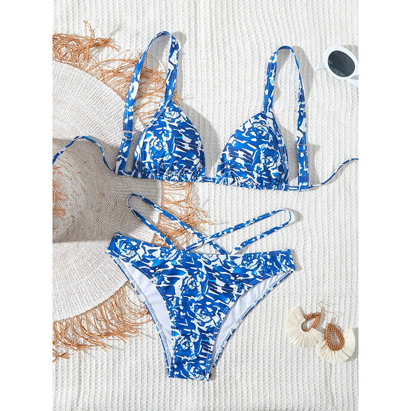 Dame Triangel-Bikini med elegant Cross-Back-design og legesyg mønster Stilla