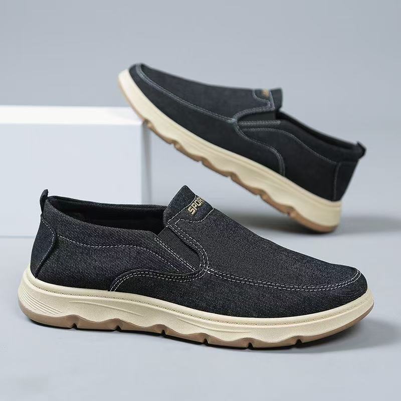 Femme Slip-On Fritidssko med fleksibel komfort og stil Stilla