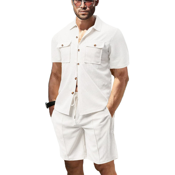 Herre kombineret fritidssæt med kortærmet skjorte og behagelige shorts Stilla