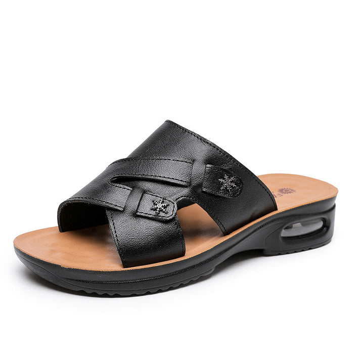 Femme justerbare komfort-sandaler med dekorativt spænde-detalje Stilla