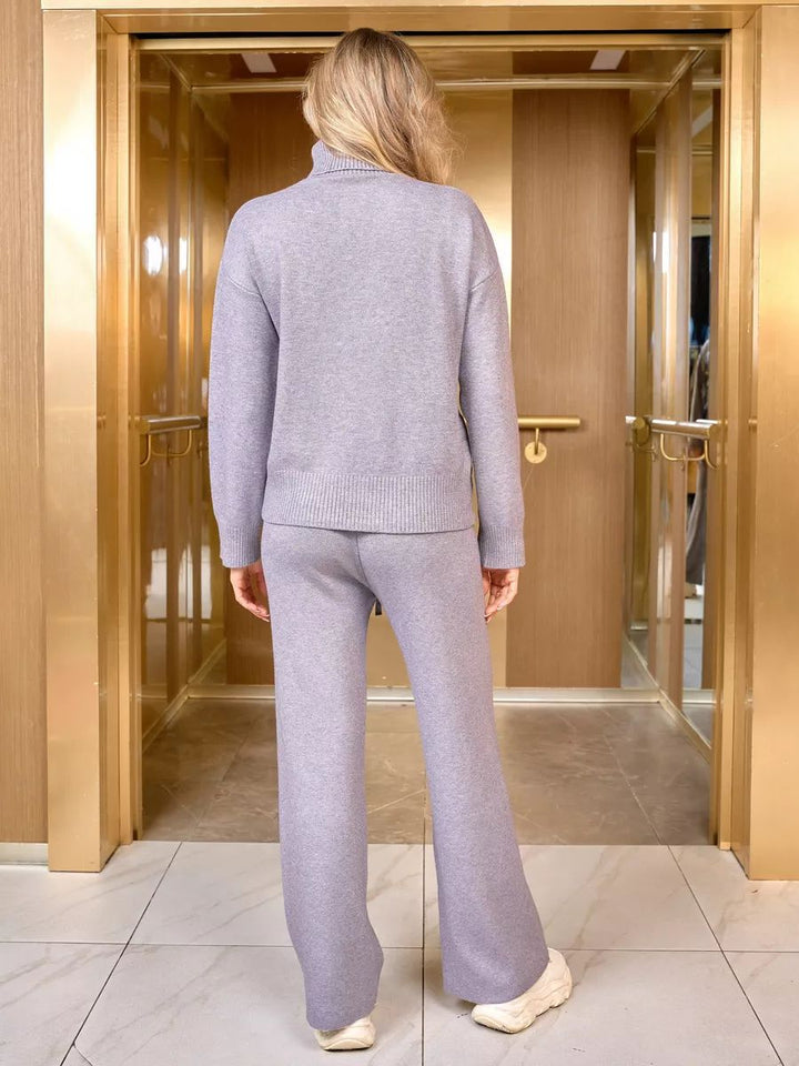 Dame strikpullover med høj krave og let oversized pasform Stilla