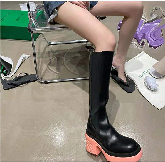 Femme Chunky Platform Ankellange Støvler med Iøjnefaldende Farveblokdesign Stilla