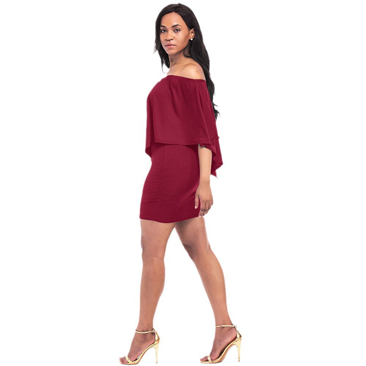 Damer Off-Shoulder Minikjole med flydende overdel og taljeeftertryk Skovae