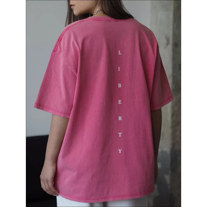 Dame T-shirt med inspirerende citatdesign Stilla