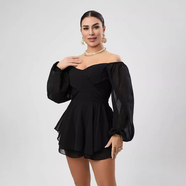 Dame moderigtig Playsuit med rynker og voluminøse ærmer Stilla