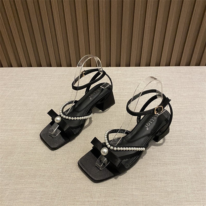Femme Elegante Open-Toe Blokhæl Sandaler med Perle Detaljer Stilla