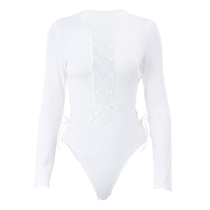 Dame-body med spændende cut-out-design og fashionable snøredetaljer Skovae